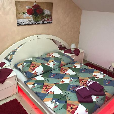 Guesthouse Rebel Deliblato Ngoại thất bức ảnh