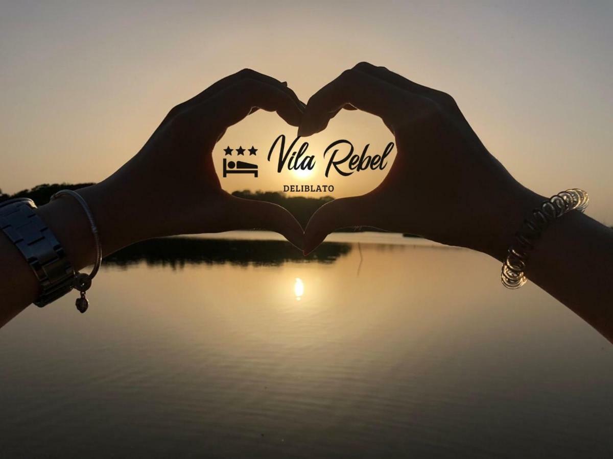 Guesthouse Rebel Deliblato Ngoại thất bức ảnh