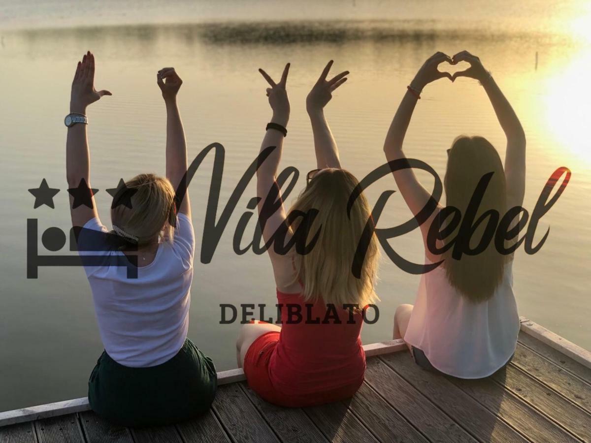 Guesthouse Rebel Deliblato Ngoại thất bức ảnh